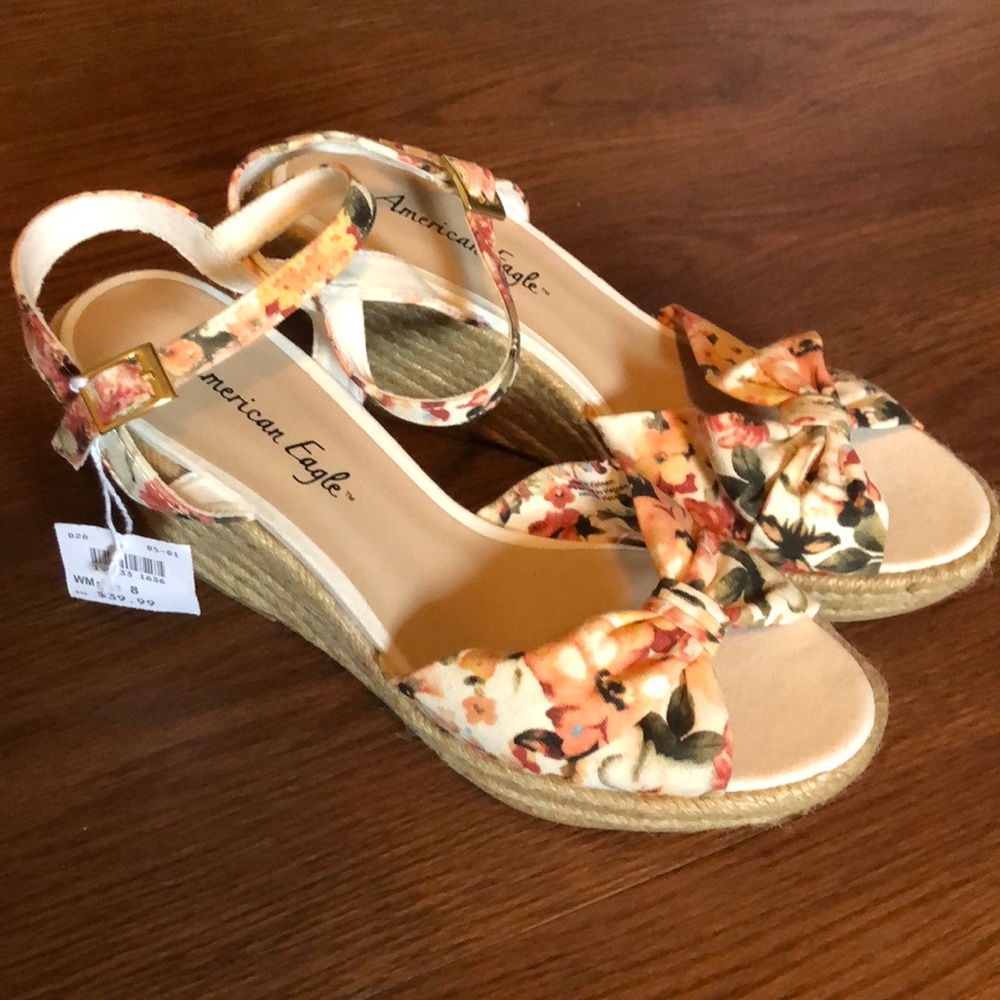 NWT Floral Wedges